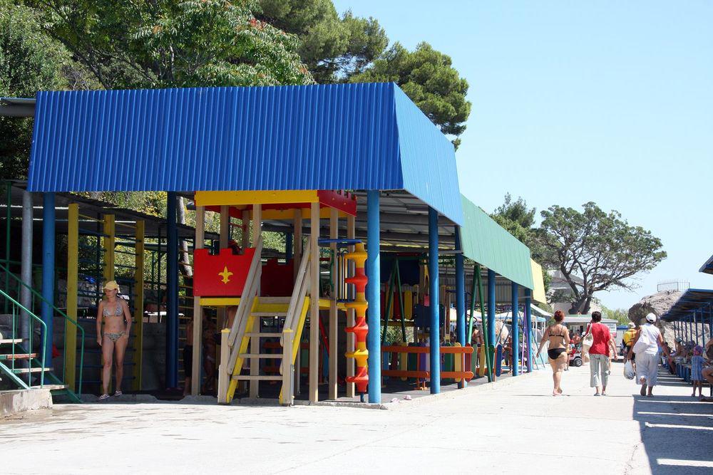 Отдых Санаторий Ай-Петри - Детская площадка