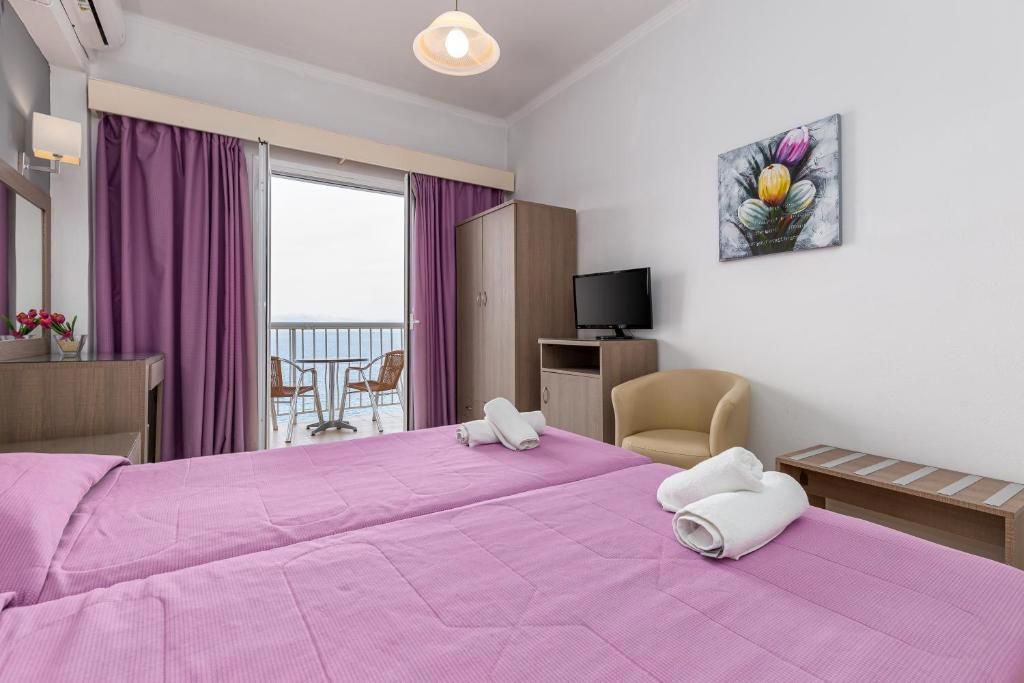 Отдых Отель Oasis - 3-х местный номер