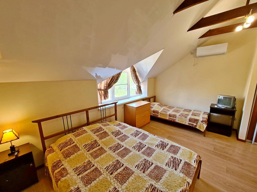 Отдых Гостевой дом Андреевский - 3-х местный номер