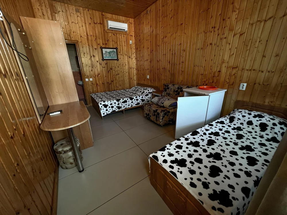 Отдых Гостевой дом Олимп - 3-х местный номер