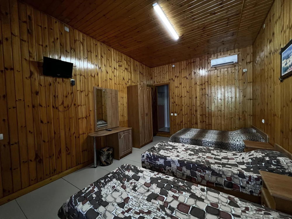 Отдых Гостевой дом Олимп - 4-х местный номер