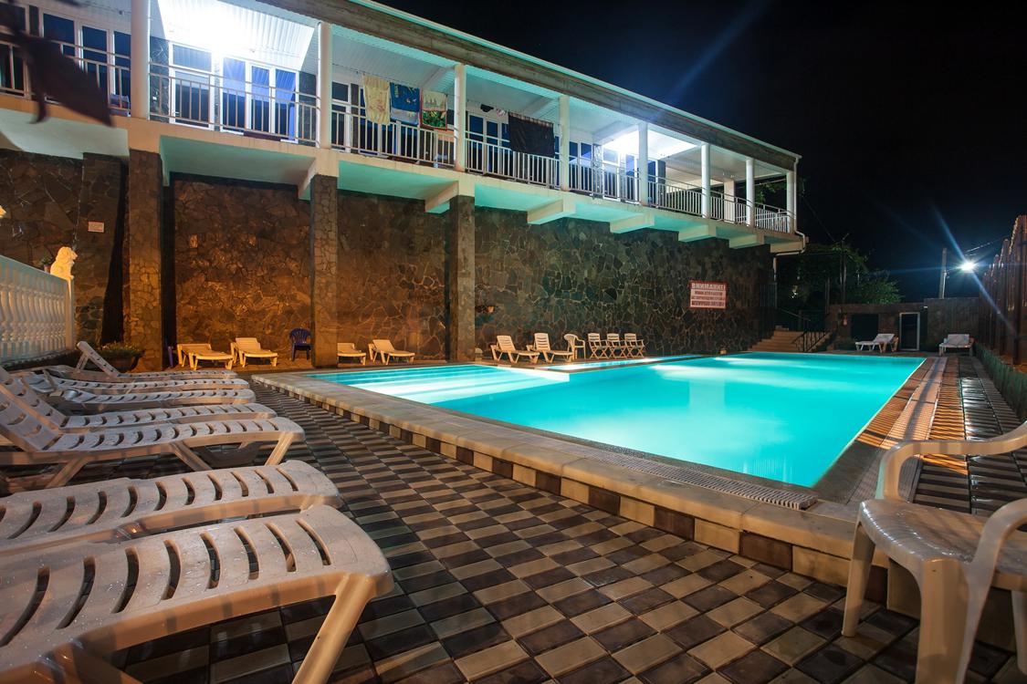 Отдых Гостевой дом Олимп - Фасад гостевого дома