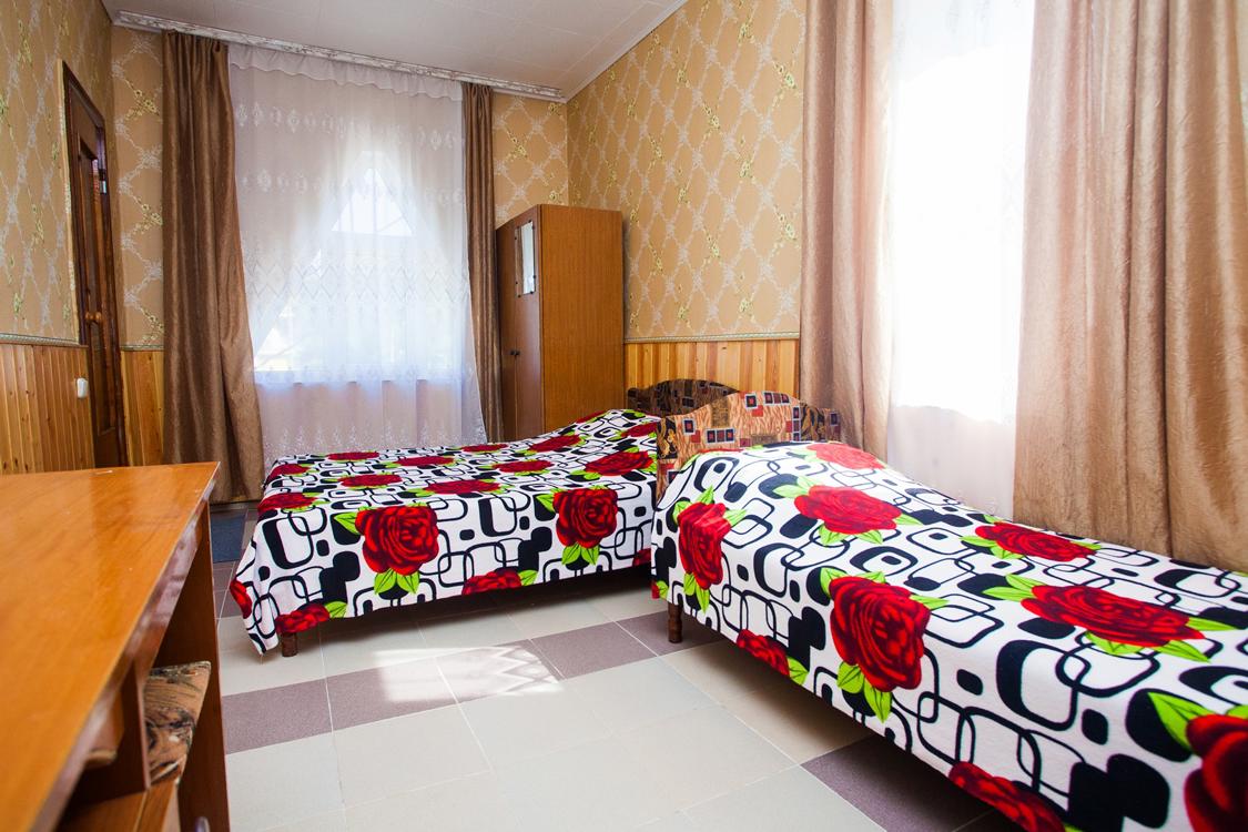 Отдых Гостевой дом Олимп - 3-х местный номер