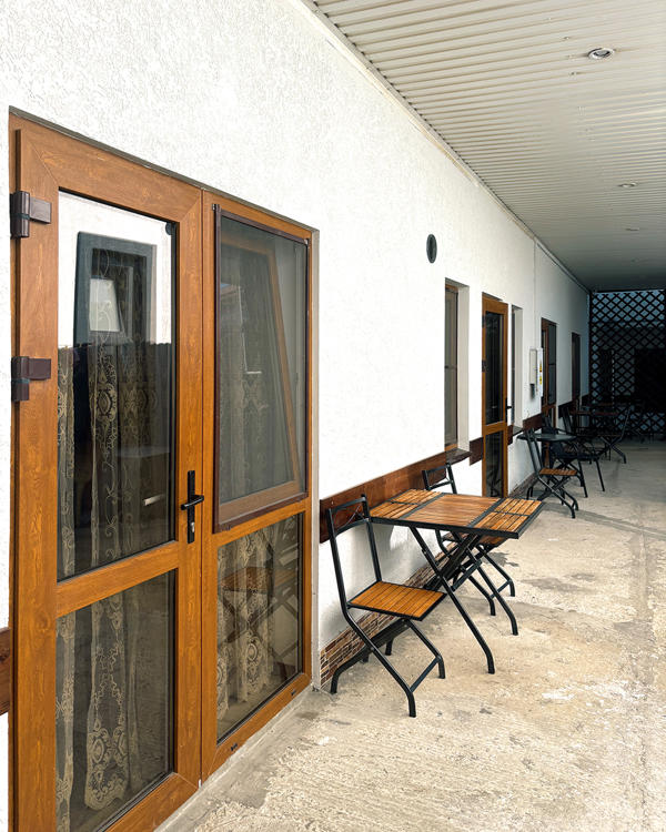 Отдых Гостевой дом У Людмилы - Территория