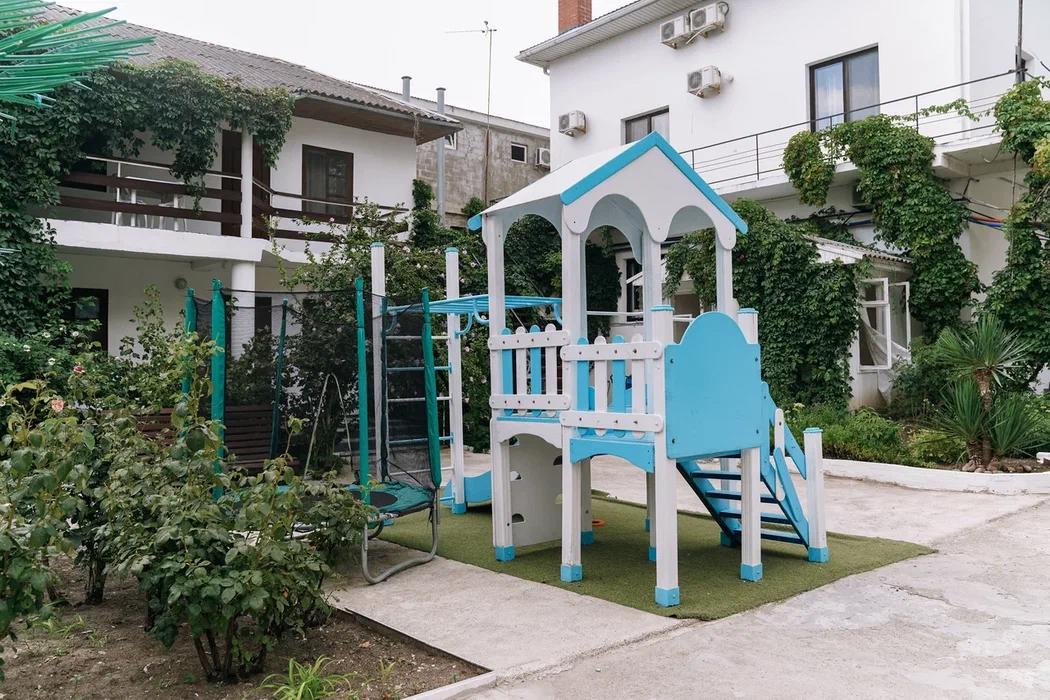 Отдых Гостевой дом Маркли - Территория