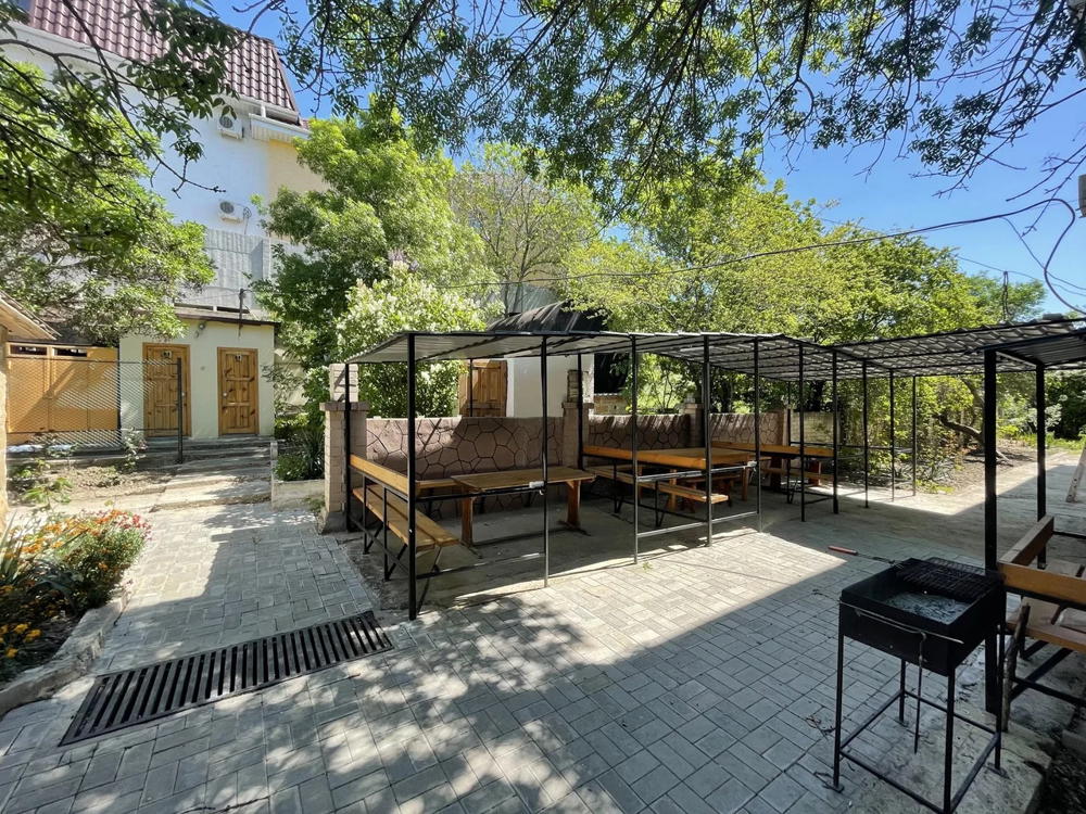 Отдых Гостевой дом У Александра - Территория