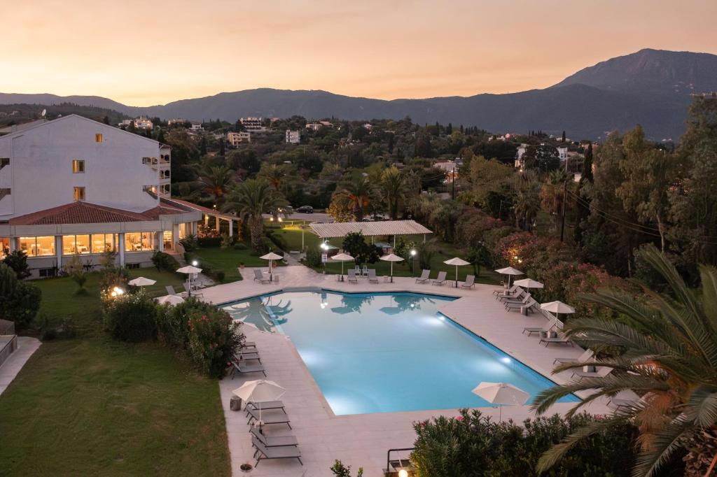 Отдых Отель Livadi Nafsika - Бассейн