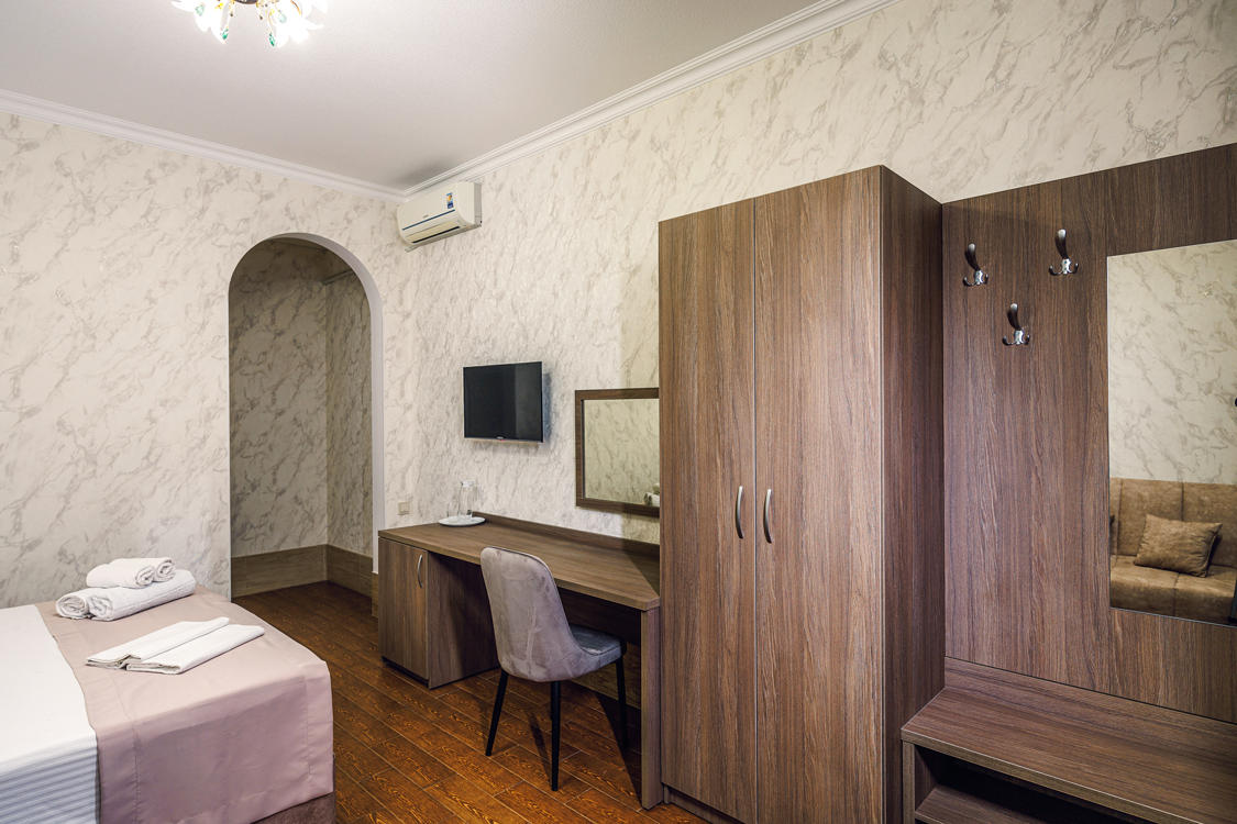 Отдых Гостевой дом Георгий - 2-х местный номер