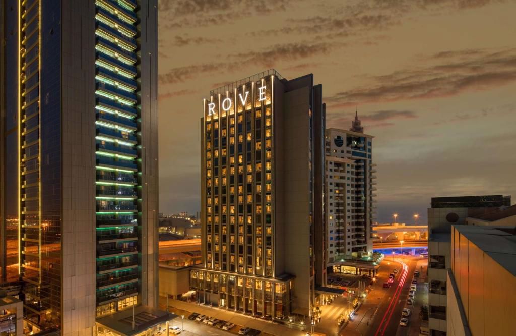 Отдых Отель Rove Dubai Marina 3* - Фасад отеля