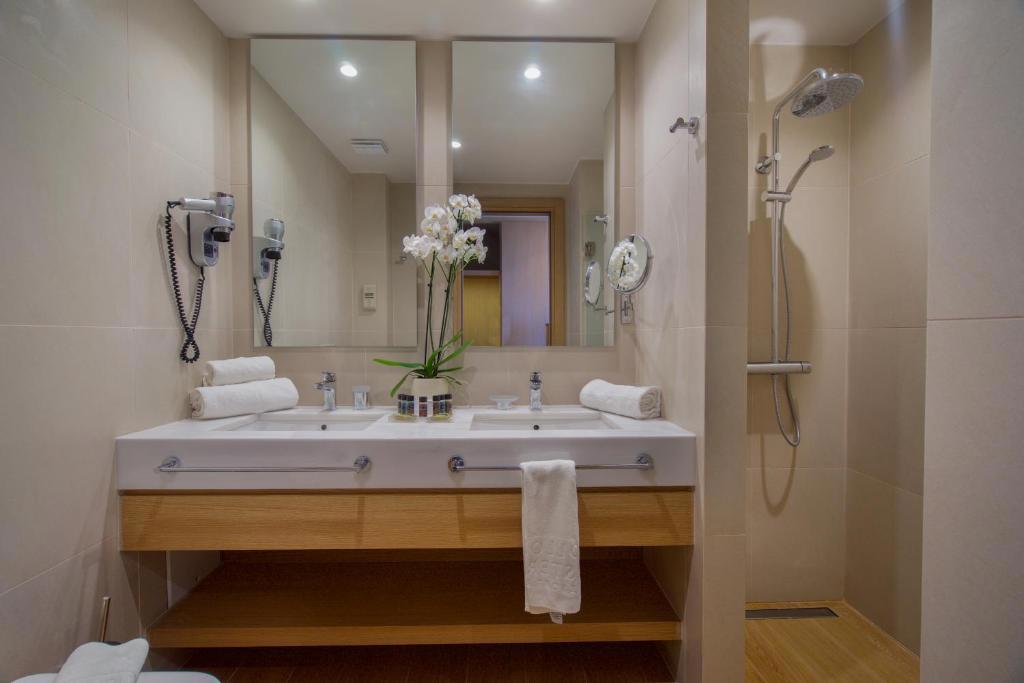 Отдых Отель Apollonion Asterias Resort and Spa - WC