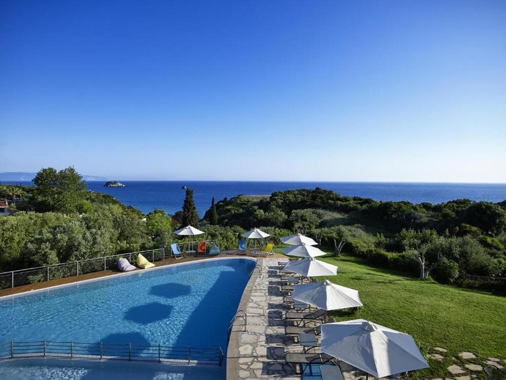 Отдых Отель Leivatho - Бассейн