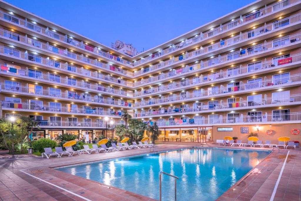 Отдых Отель President - Бассейн