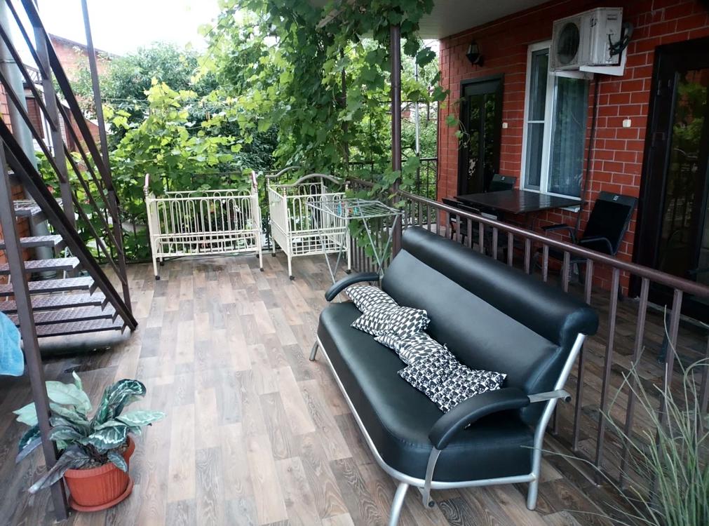 Отдых Гостевой дом Летний Дворик - Территория