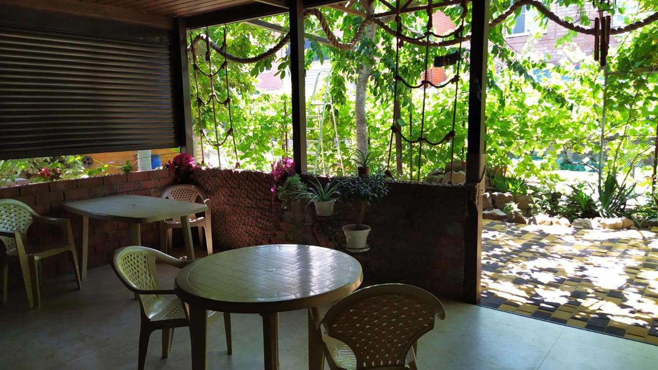 Отдых Гостевой дом На Шмидта - Территория