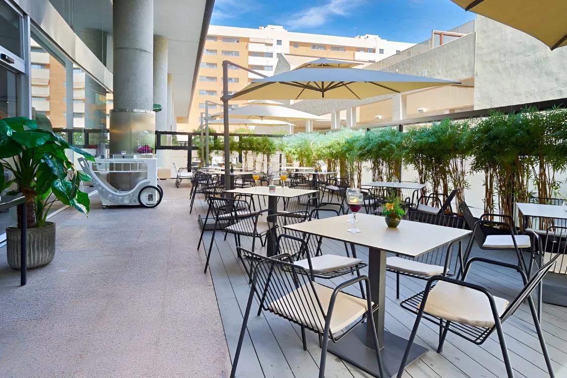 Отдых Отель Eurostars Malaga - Терраса