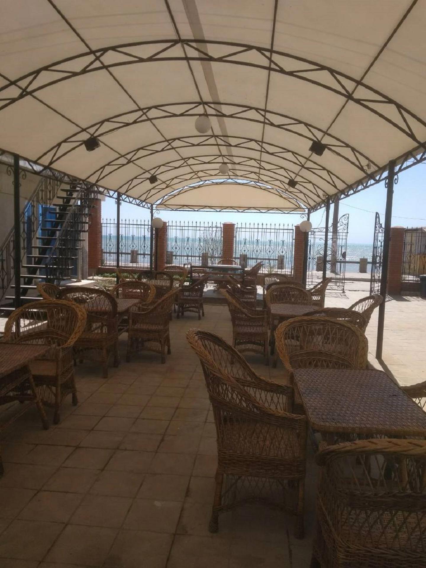 Отдых Отель Дача у моря - Территория