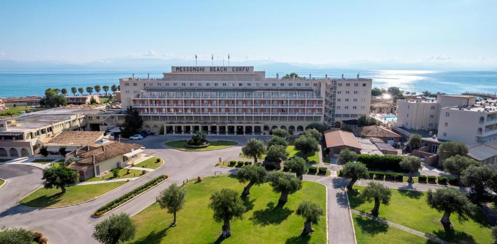 Отдых Отель Canvas by Mitsis Messonghi - Фасад отеля