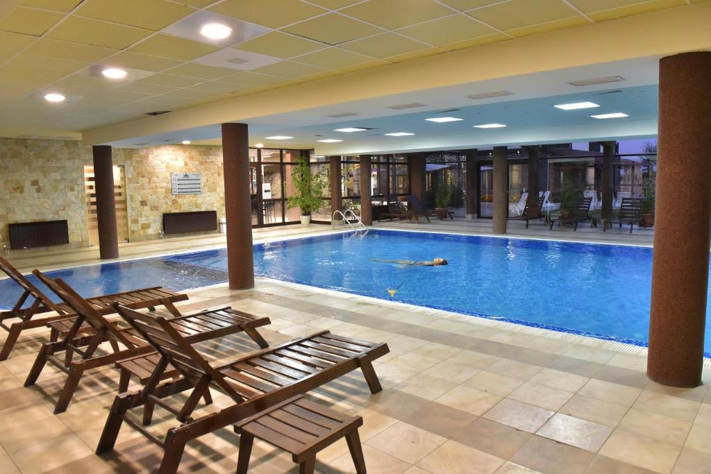 Отдых Отель Royal Bansko Aparthotel - Бассейн