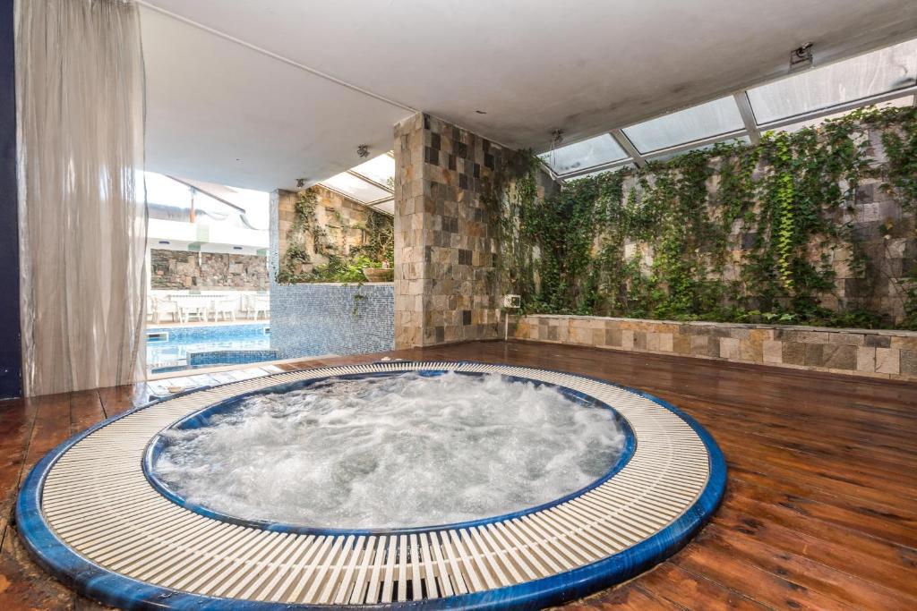 Отдых Отель Hotel Aicberg Bansko - Джакузи