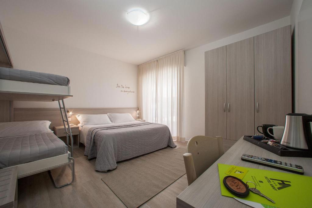 Отдых Отель Anny 3* - 4-х местный номер