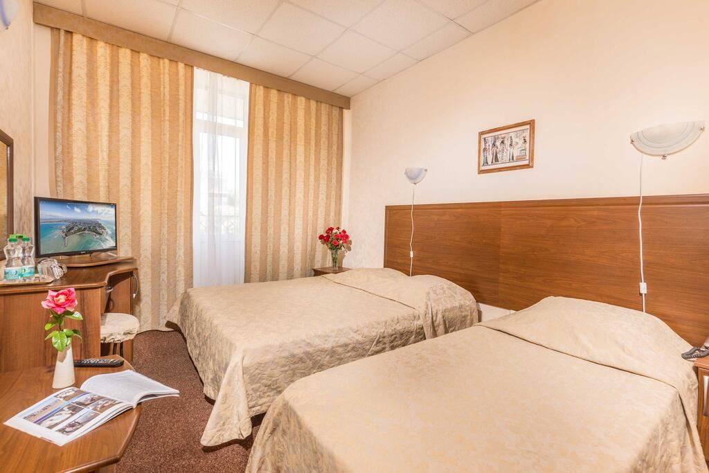 Отдых Отель Мирабель - Двухместный номер с 2 отдельными кроватями