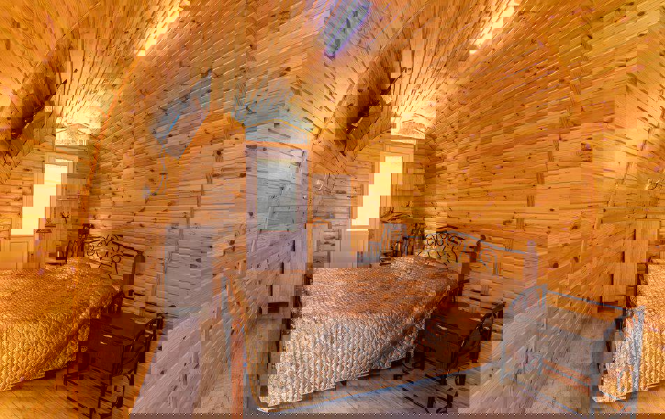 Отдых База отдыха Солнечный летний - Деревянный домик 2-местный