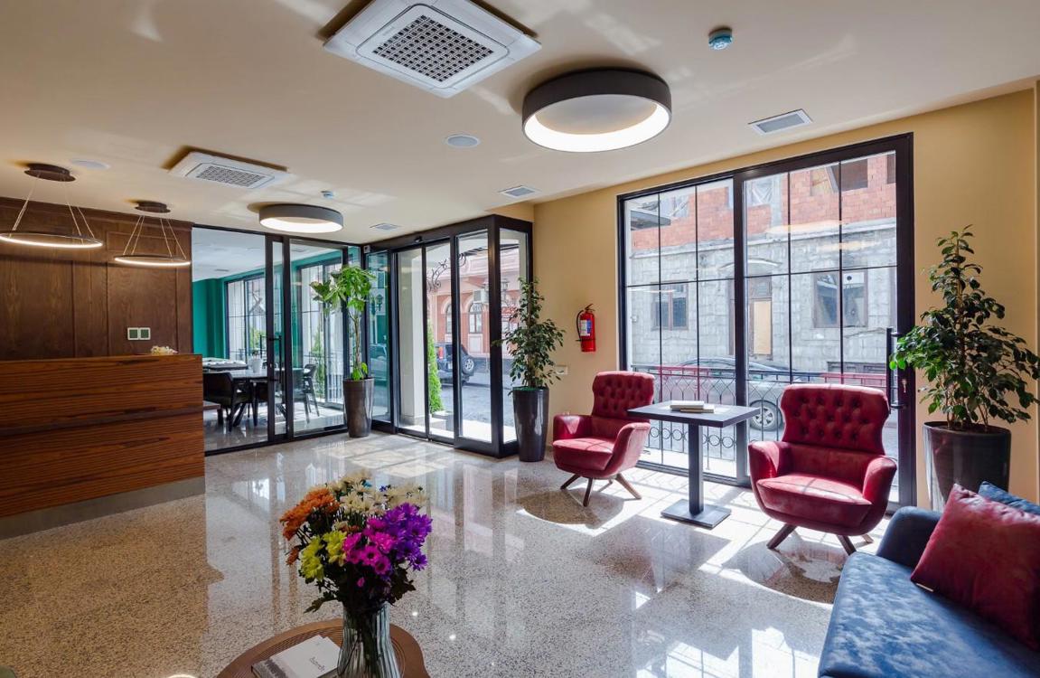 Отдых Отель Hotel Bloom - Холл