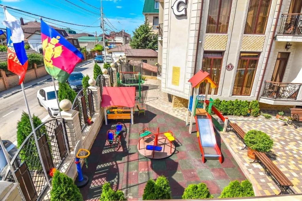 Отдых Отель Карс - Территория