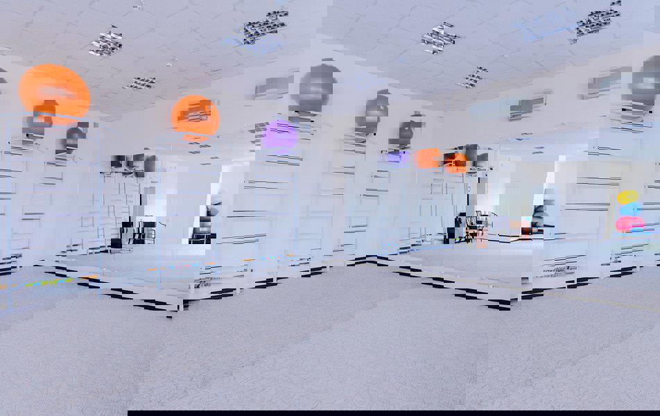 Отдых Санаторий Azimut Здоровье Солнечный - Спортзал