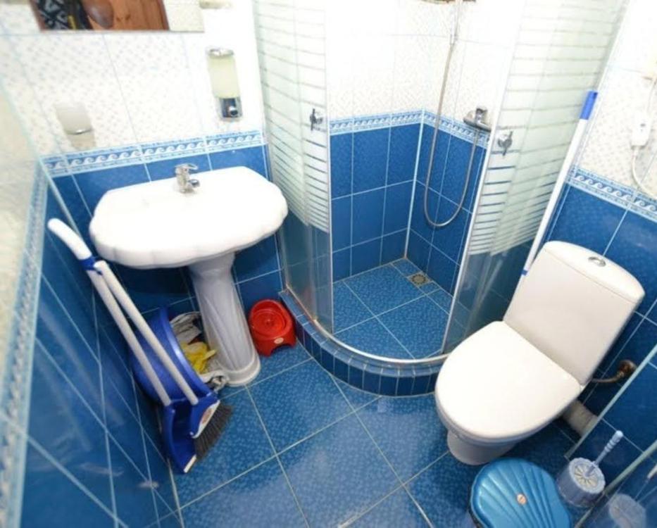 Отдых Гостевой дом Полярные зори - Номер 2-комнатный 2 этаж, санузел