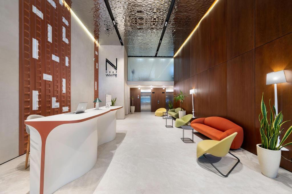 Отдых Отель Next White Aparthotel - Ресепшн