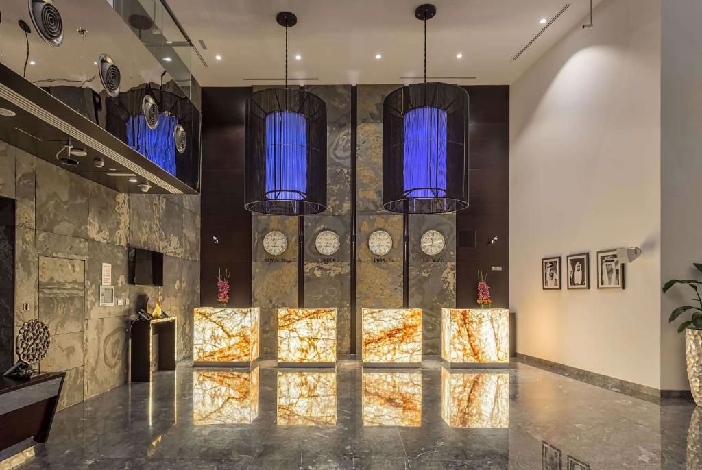 Отдых Отель Wyndham Dubai Marina 4* - Холл