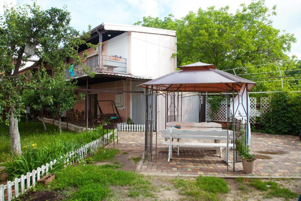 Отдых Гостевой дом Мой дом на Шмидта - Внутренний двор