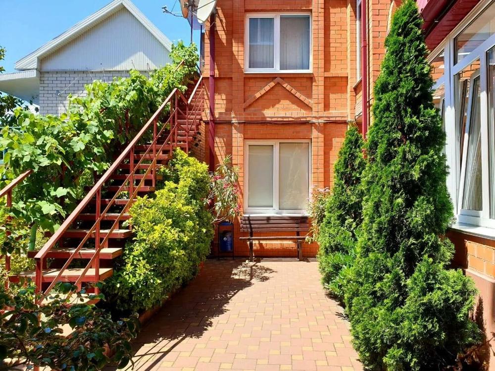 Отдых Гостевой дом Аквамарин - Территория