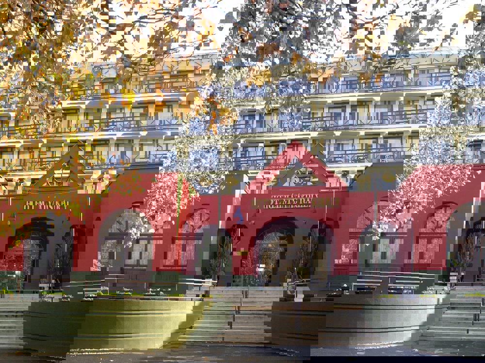 Отдых Отель Mátyás Király Gyógy - És Wellness - Фасад отеля