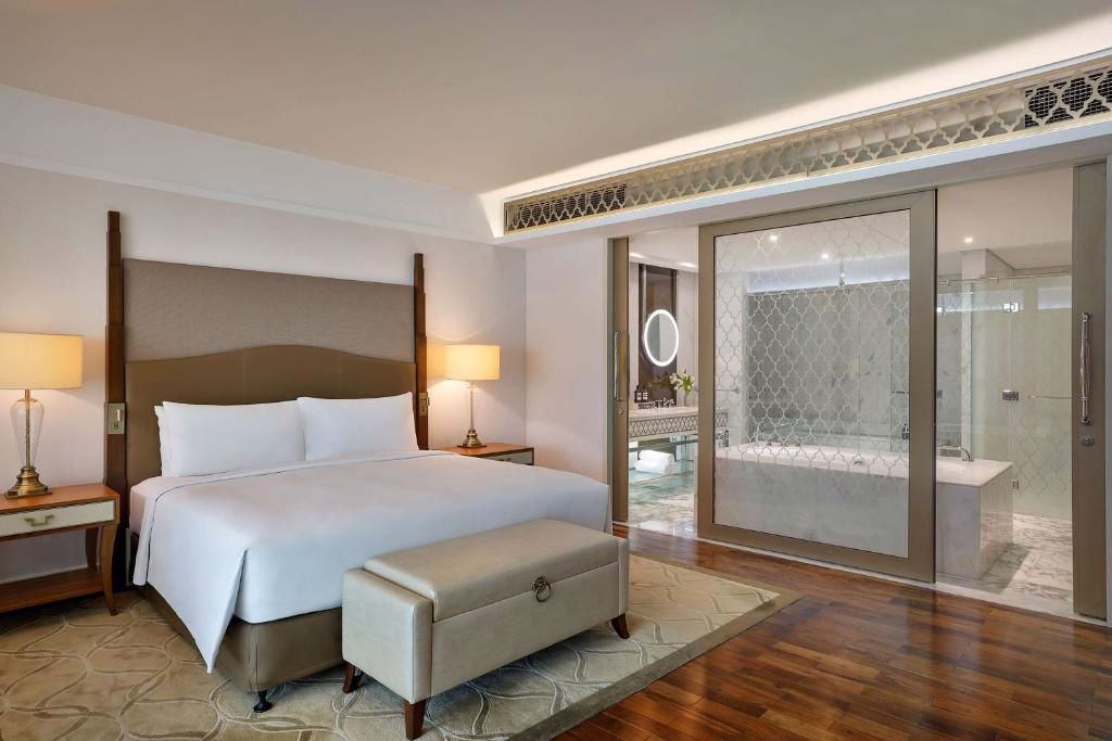 Отдых Отель Waldorf Astoria Dubai Palm Jumeirah 5* - Клубный люкс с 1 спальней 