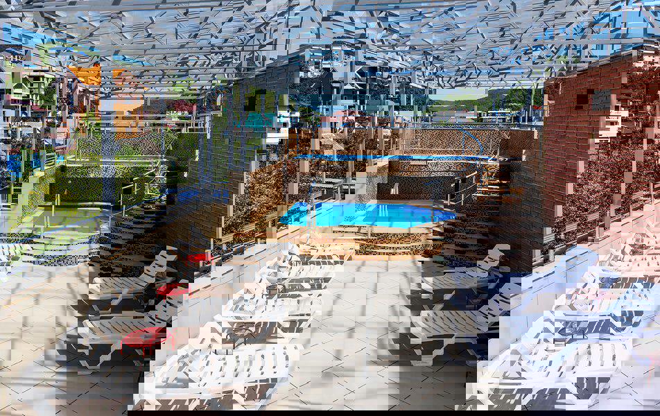 Отдых Гостевой дом Amigo - Бассейн