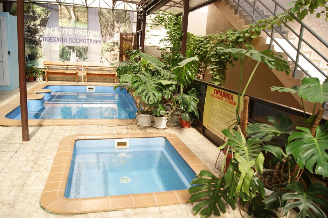 Отдых Гостевой дом Арго - Бассейны