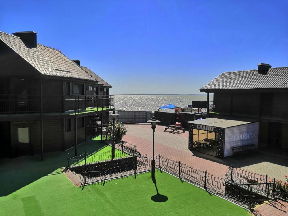 Отдых База отдыха Салют - Территория