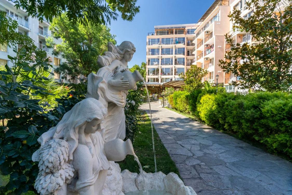 Отдых Отель Riva 3* - Территория