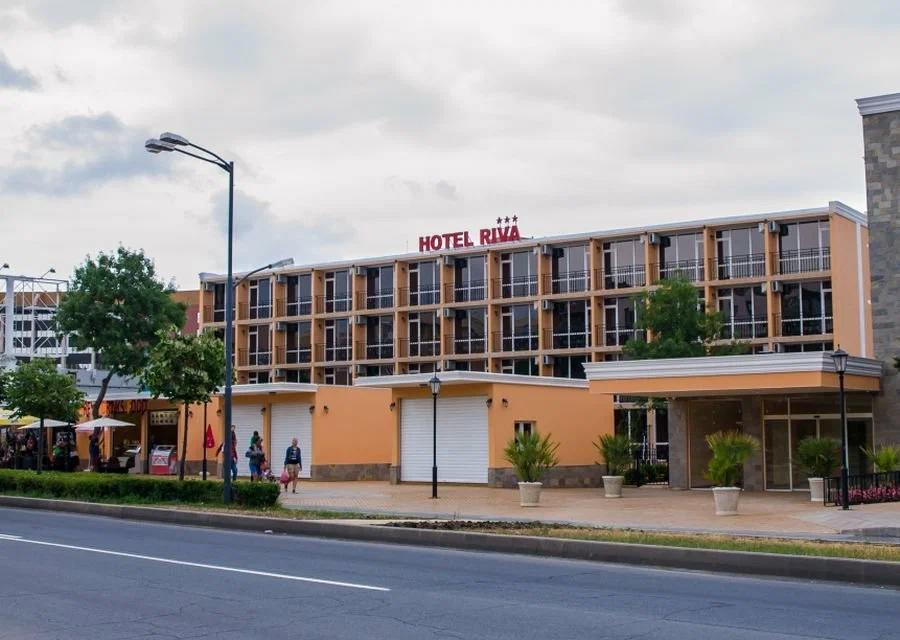 Отдых Отель Riva 3* - Фасад отеля