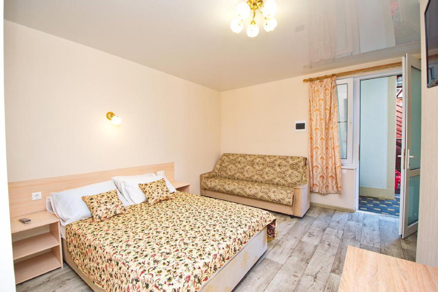 Отдых Гостевой дом Счастье - 4-х местный номер