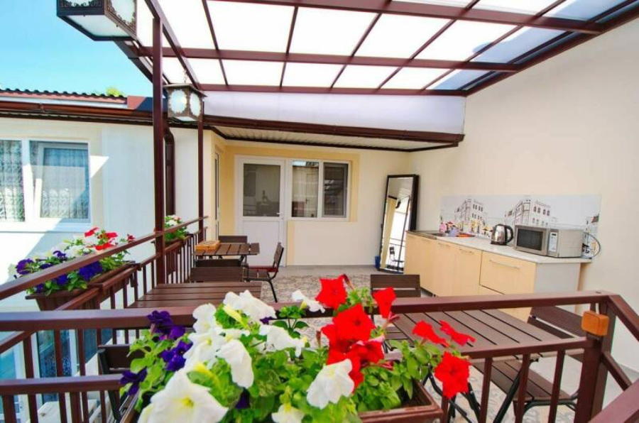 Отдых Гостевой дом Счастье - Территория