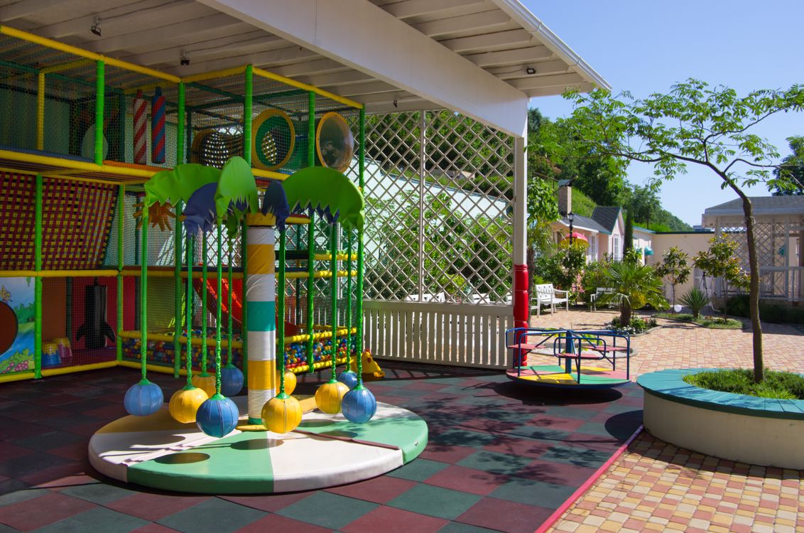 Отдых Гостевой дом Лаванда - Детская площадка