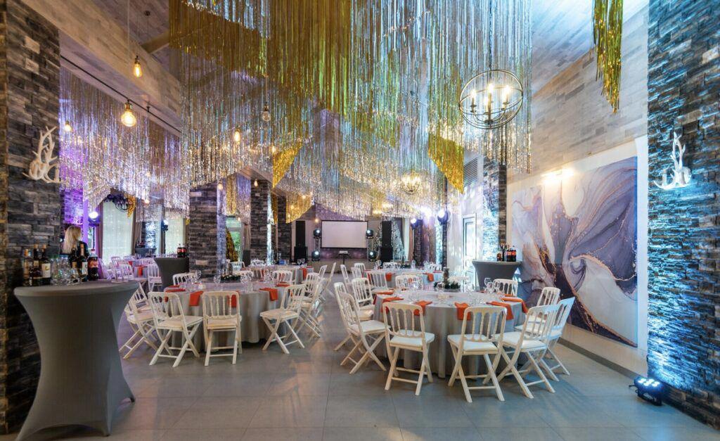 Отдых База отдыха Green Ville - Банкетный зал