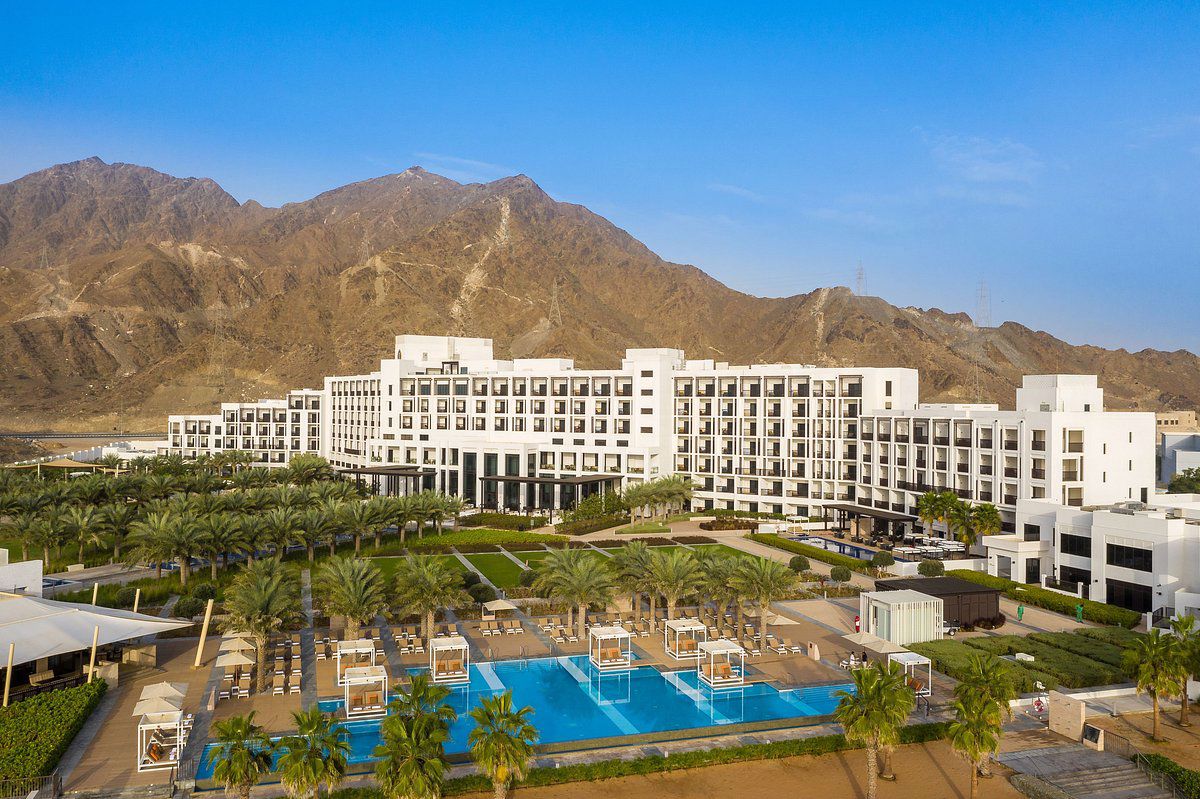 Отдых Отель InterContinental Fujairah Resort 5* - Фасад отеля