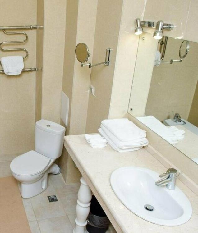 Отдых Отель Вилла Рауза - Душ и туалет