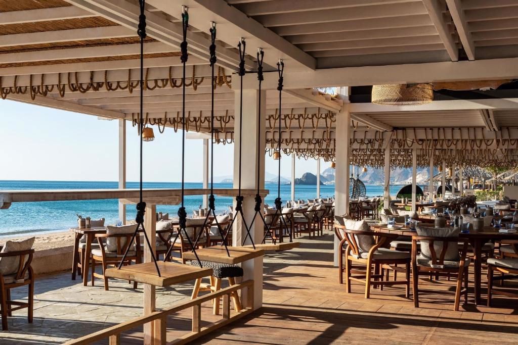 Отдых Отель Le Meridien Al Aqah Beach Resort 5* - -