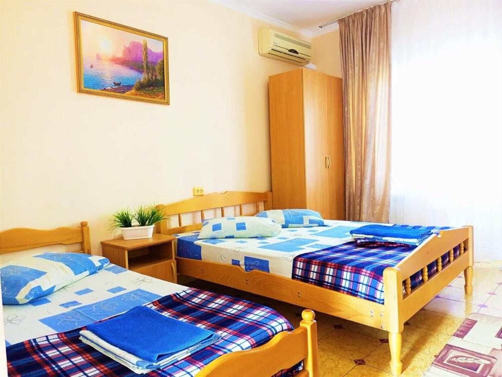 Отдых Гостевой дом Ванатур - 3-х местный номер