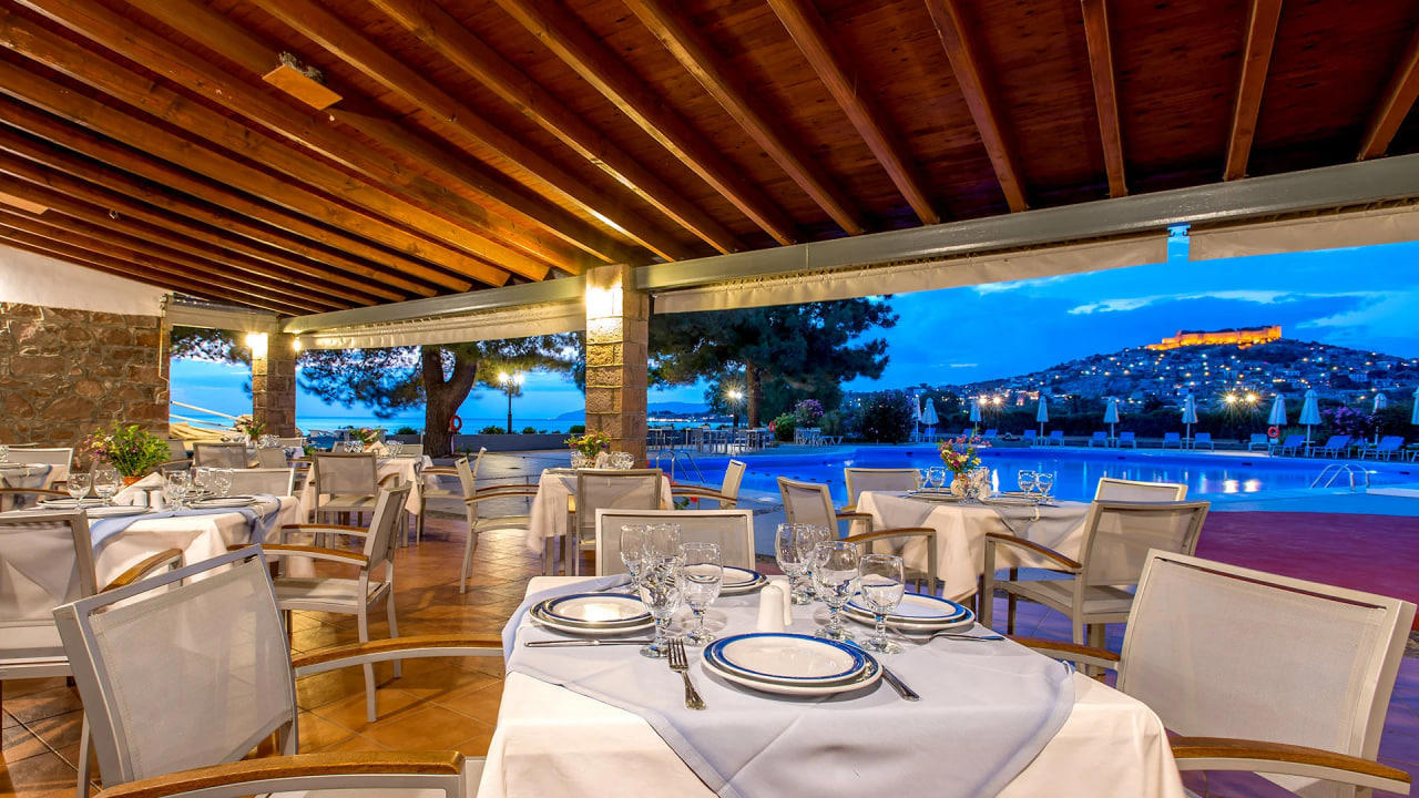 Отдых Отель Delfinia Beach & Bungalows - Ресторан